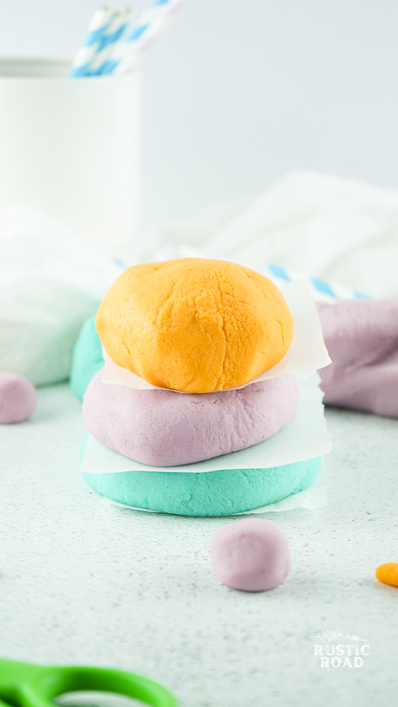 How to Make Homemade Playdough