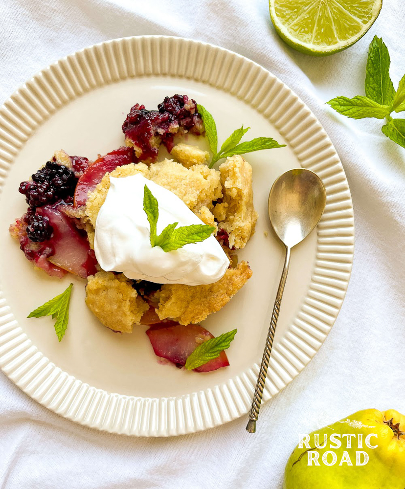 easy blackberry pear cobbler