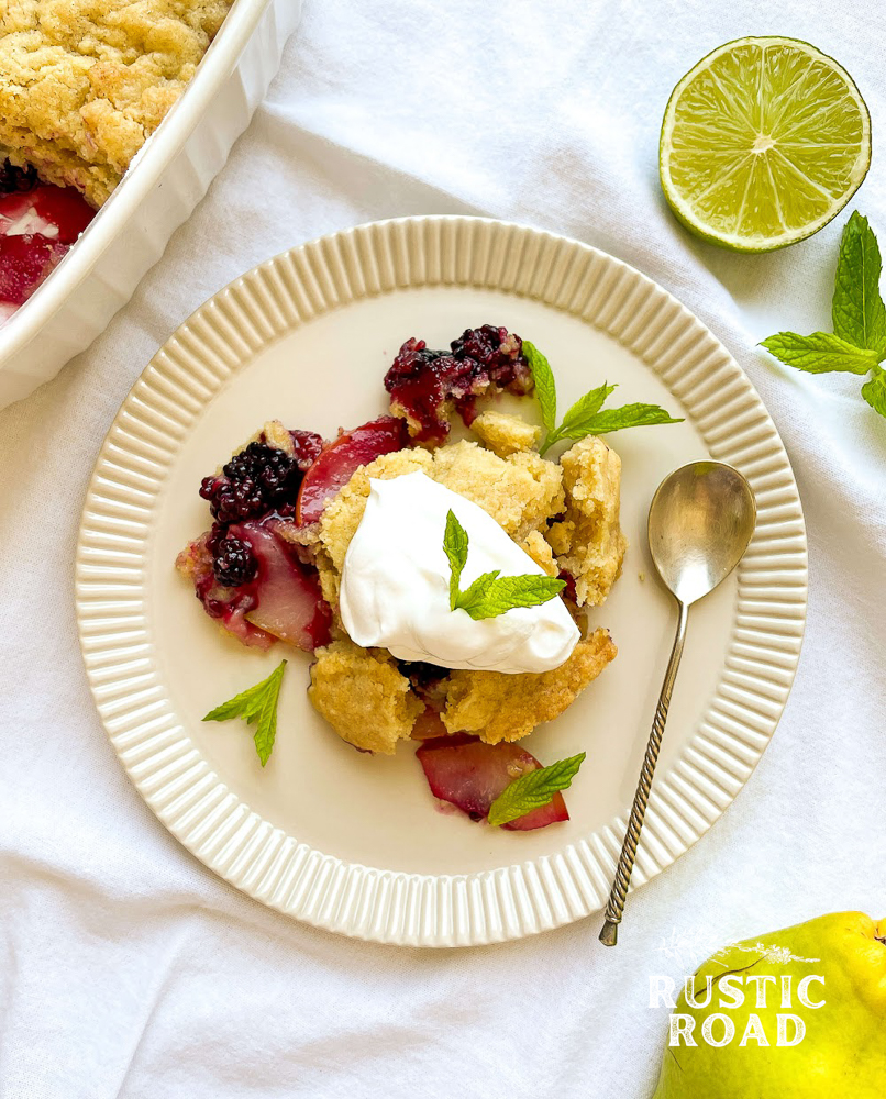 easy blackberry pear cobbler