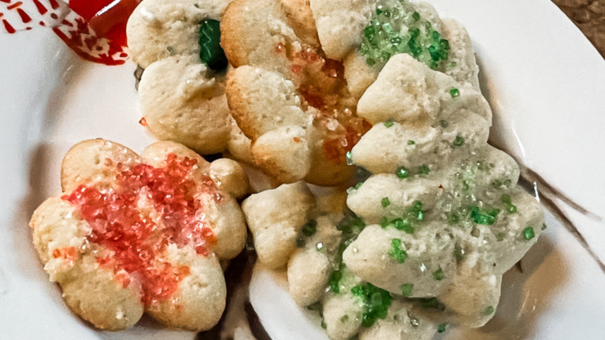 nana's butter spritz cookies