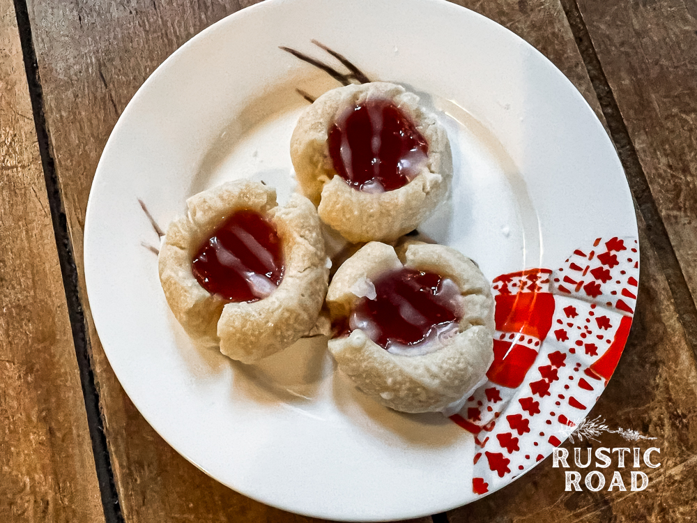 raspberry almond thumbprint christmas cookies