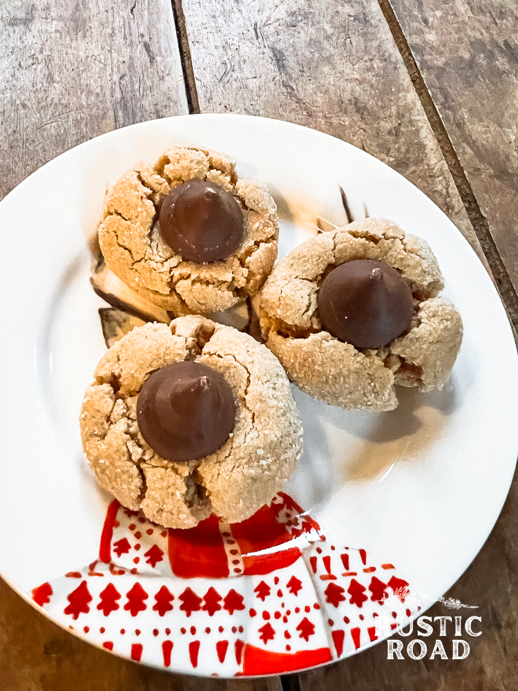 peanut butter blossom cookies