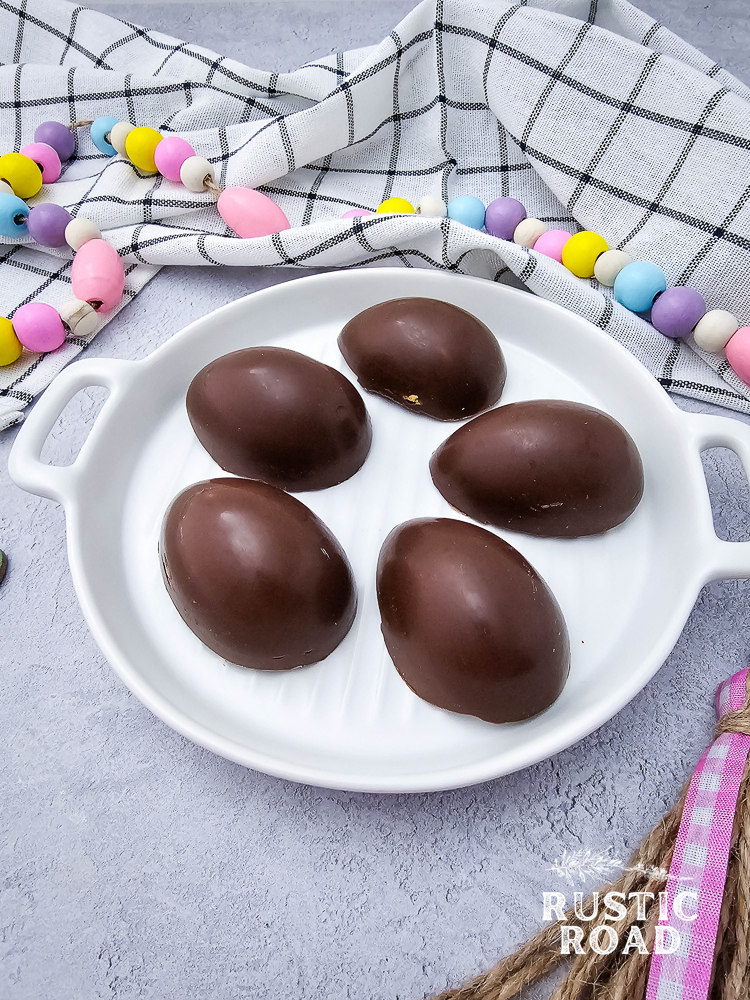 Homemade Peanut Butter Eggs