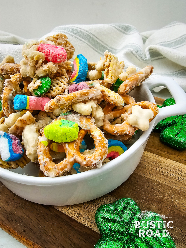 Leprechaun Bait snack mix
