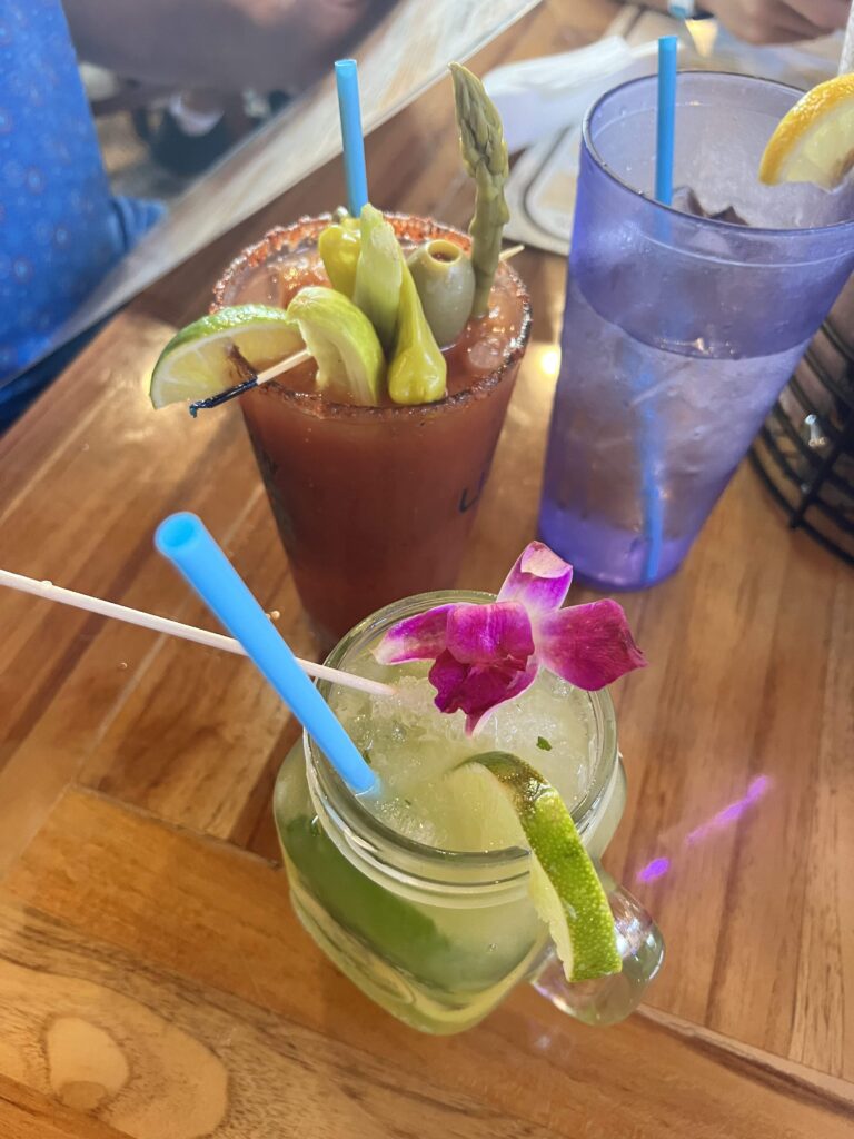 where to eat fort myers beach